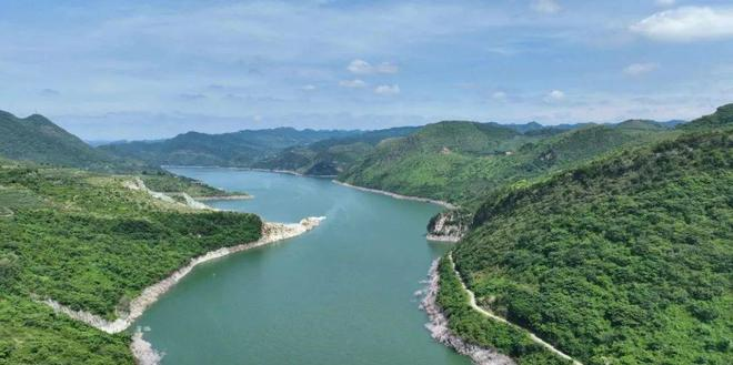 黔西北夹岩水利枢纽工程-尽显“高峡平湖”之美.jpg